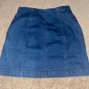 Altar’d state size small blue Jean skirt worn once!